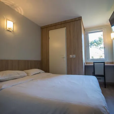 Hotel Parc Azur - Toulon 2*